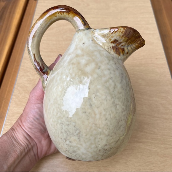 Vintage Studio Ceramic Pottery Leaf Pitcher 22 Oz - Picture 10 of 14